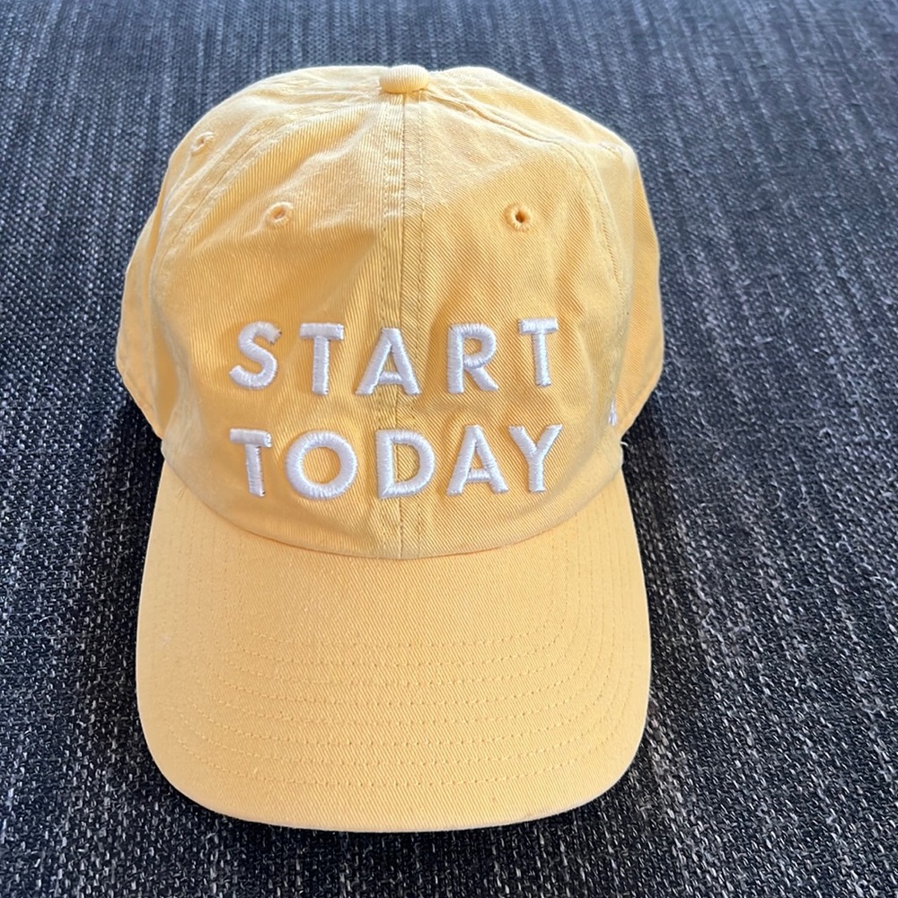 NWOT Rachel Hollis “Start Today” Baseball Cap